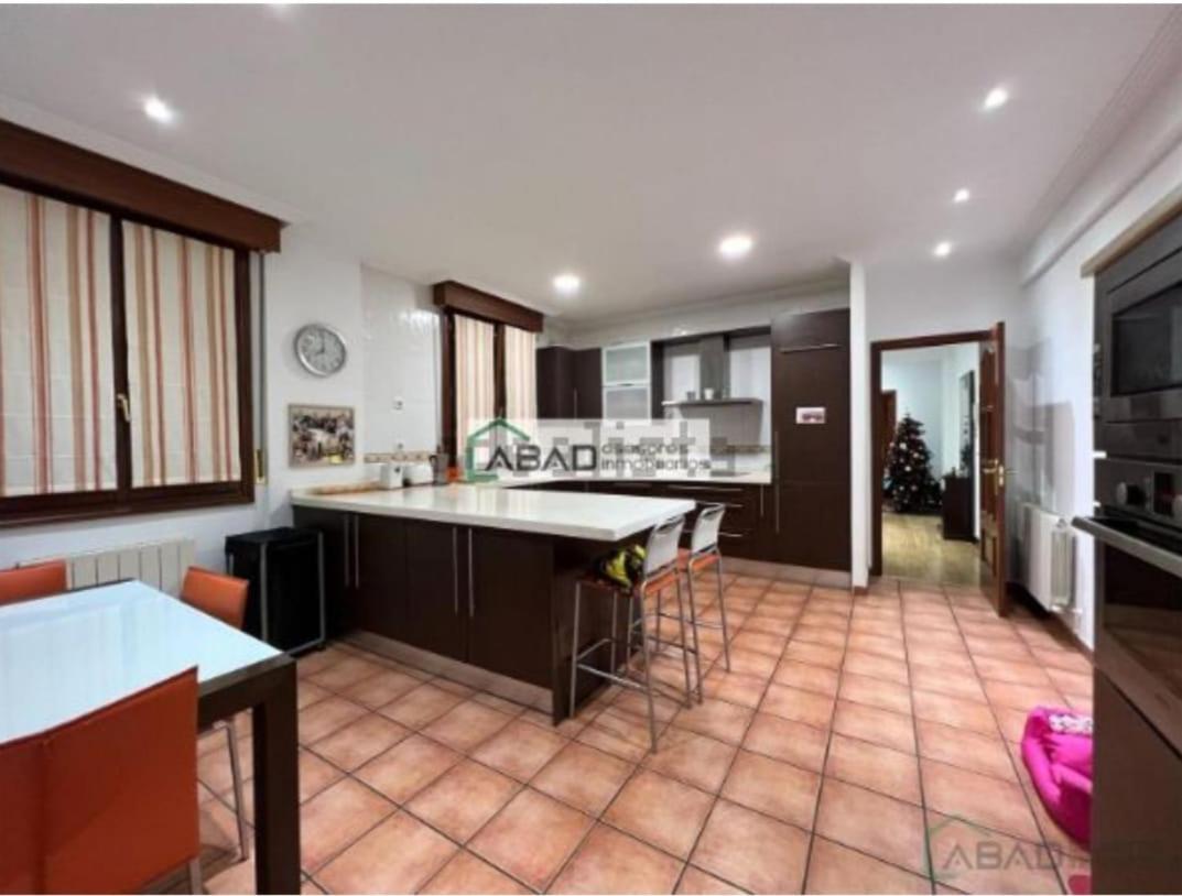 Santuchu Apartamento Elegante Con Wifi Bilbao Ngoại thất bức ảnh